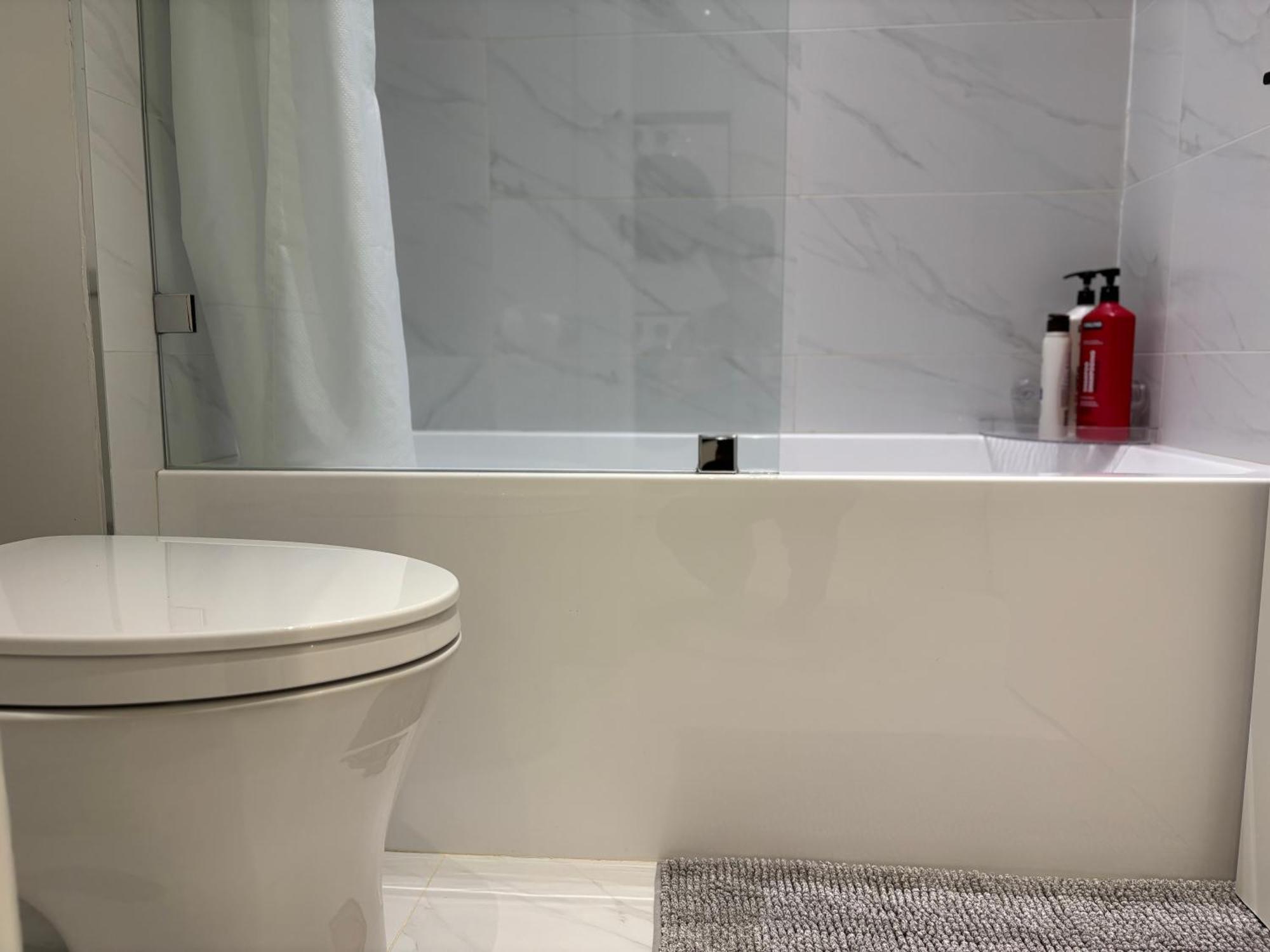 Cozy Family Suite In Vancouver Near Ubc المظهر الخارجي الصورة