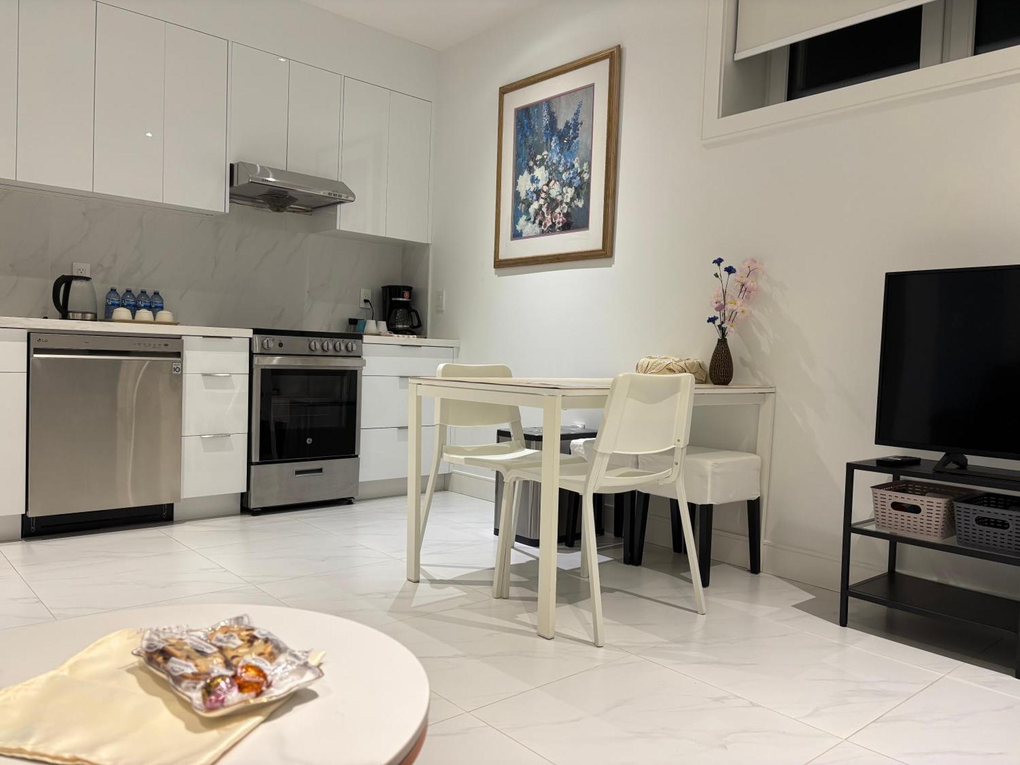 Cozy Family Suite In Vancouver Near Ubc المظهر الخارجي الصورة