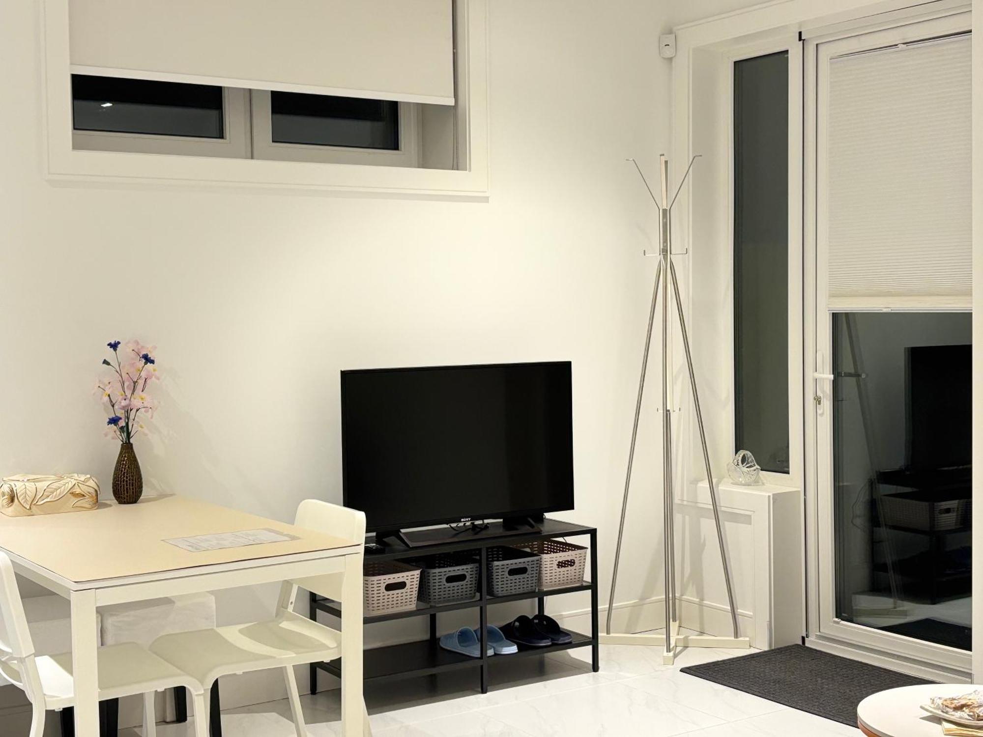 Cozy Family Suite In Vancouver Near Ubc المظهر الخارجي الصورة